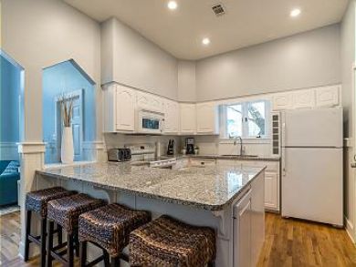 Beaches of South Walton Luxury Accommodation Call Today